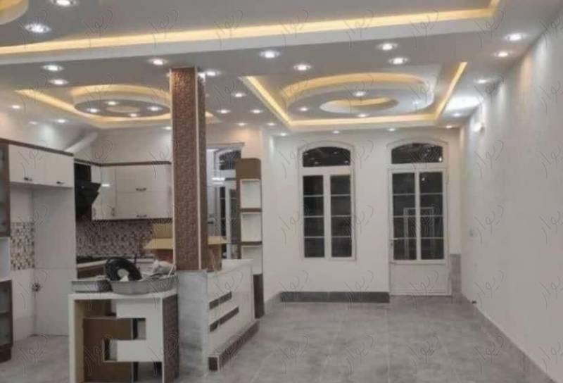                                             ویلایی دوطبقه 180متری
                                                                                منزل ویلایی
                                        در  قم