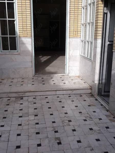 خانه ویلایی مستقل حیاط دار