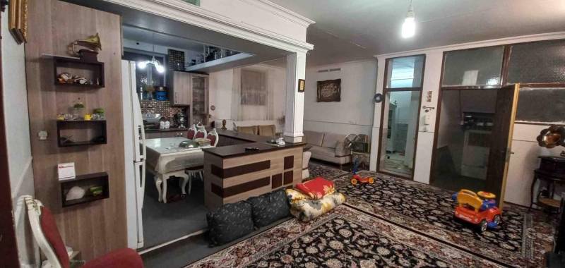 اجاره خانه دوطبقه دربست