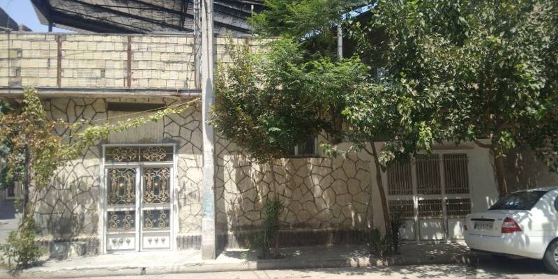 خانه در توحید۱۲۰متر دوطبقه ویلایی عرصه عیان
