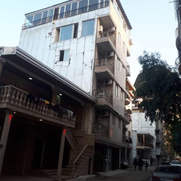                                             آپارتمان کنار دریا
                                                                                آپارتمان
                                        در  بابلسر
