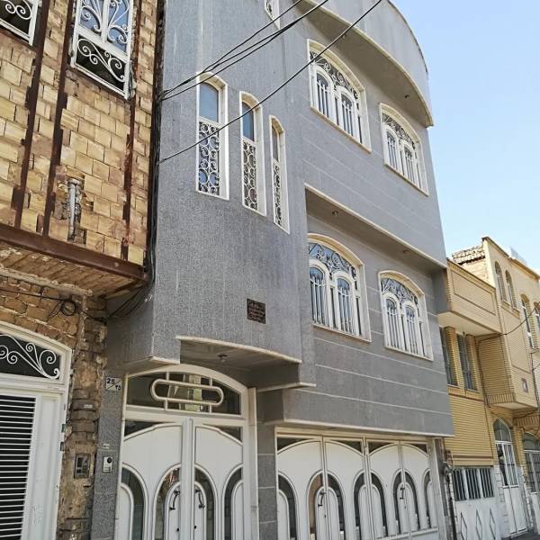 ویلایی 400 متر تاپ لوکیشن، نقشه جذاب، نزدیک جمهوری