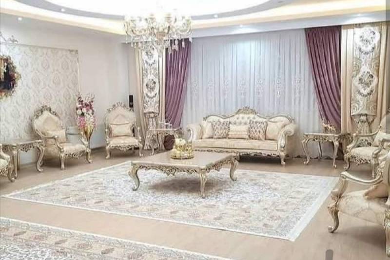                                             ویلایی گل صفاشهر
                                                                                منزل ویلایی
                                        در صفاشهر قم