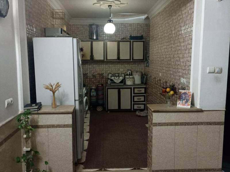 خانه ویلایی هم کف و زیرزمین
