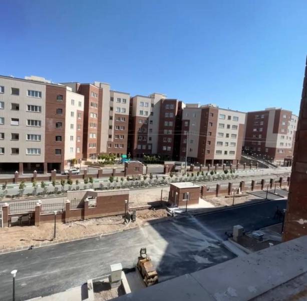 100متری زیتون نوساز کلید نخورده