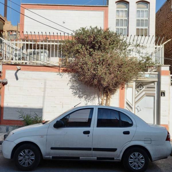 ویلایی دو طبقه و نیم