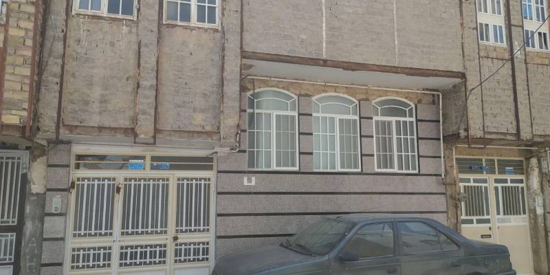 ویلای جنوبی سکونت برای دو خانوار تمیز سند شش دانگ