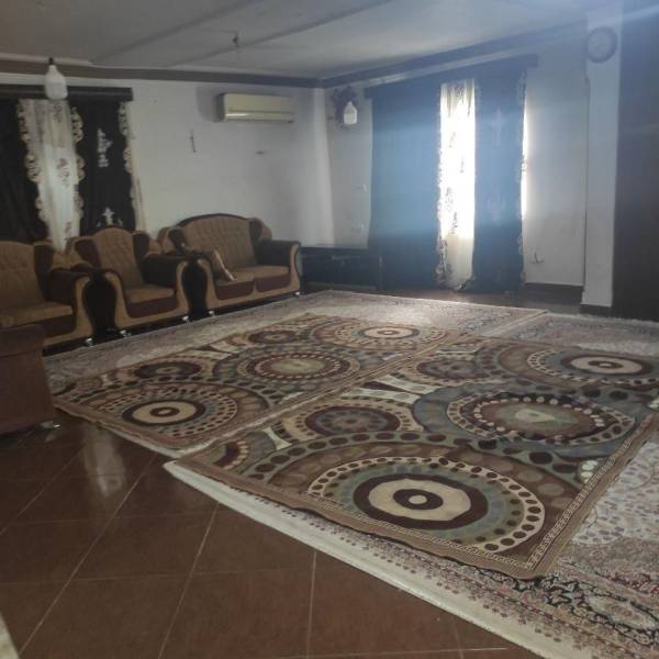                                             خانه ویلایی حیاط دار در بس
                                                                                منزل ویلایی
                                        در  بابلسر