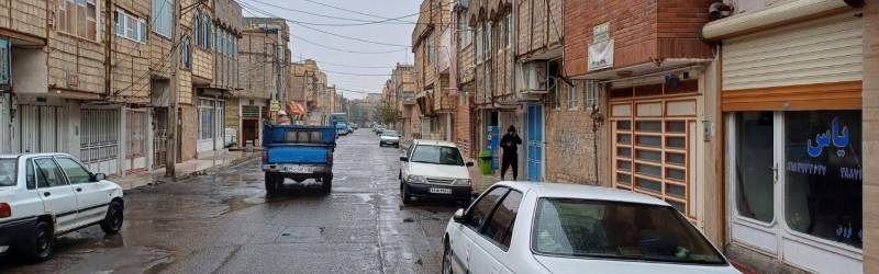 منزل ویلایی همکف بالا ، دارای مغازه ، بحر ۱۲ متری