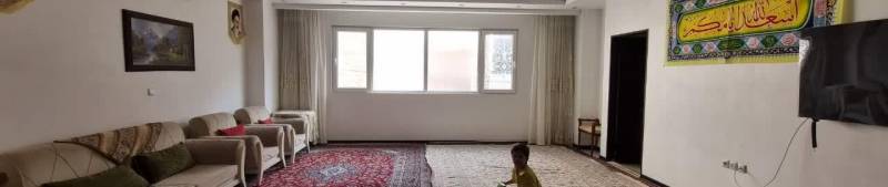                                             تک واحدی.بین عماریاسر و باجک یک.نزدیک حرم و بازار
                                                                                آپارتمان
                                        در  قم