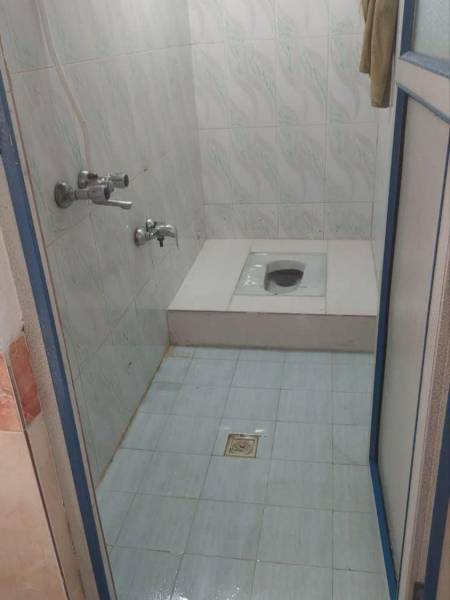 خانه ویلایی همکف دربست ۵۰ متری ۱۵خرداد