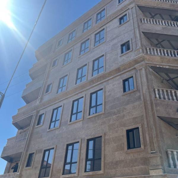 فروش آپارتمان 104 متری 2 خوابه