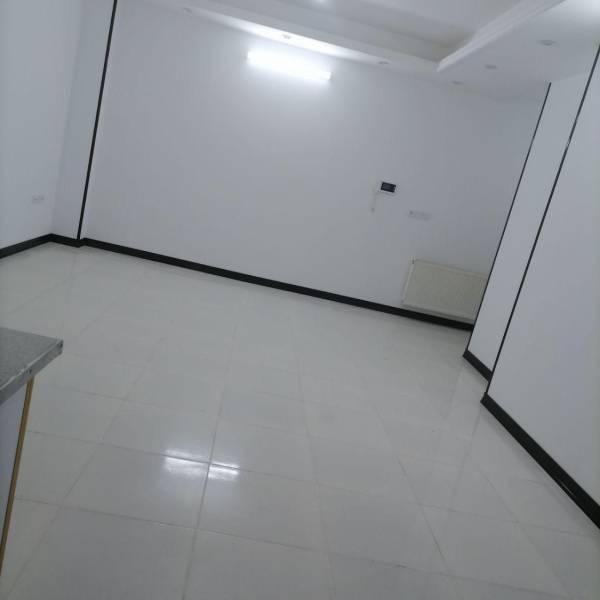 فروش آپارتمان ۸۲ متری ۲ خوابه در خیابان امام