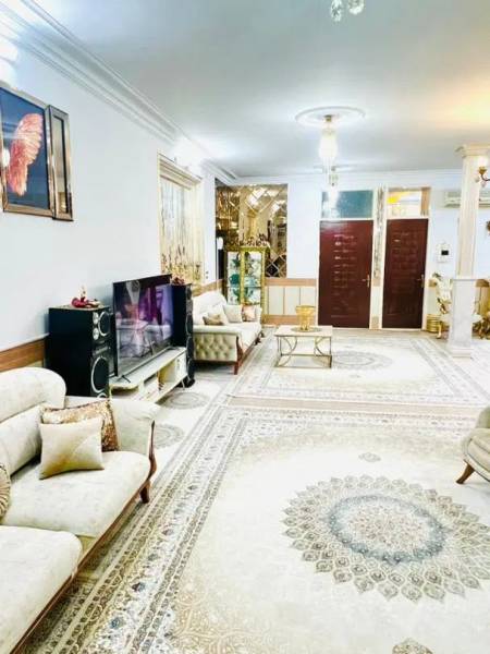                                             فروش خانه ویلایی دو طبقه ۳۰۰ متری
                                                                                منزل ویلایی
                                        در وادی السلام قم