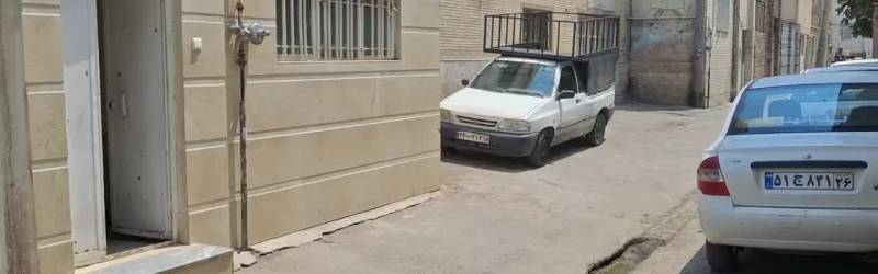                                             یک طبقه همکف بدون پله سند تک برگ
                                                                                منزل ویلایی
                                        در امامزاده ابراهیم قم