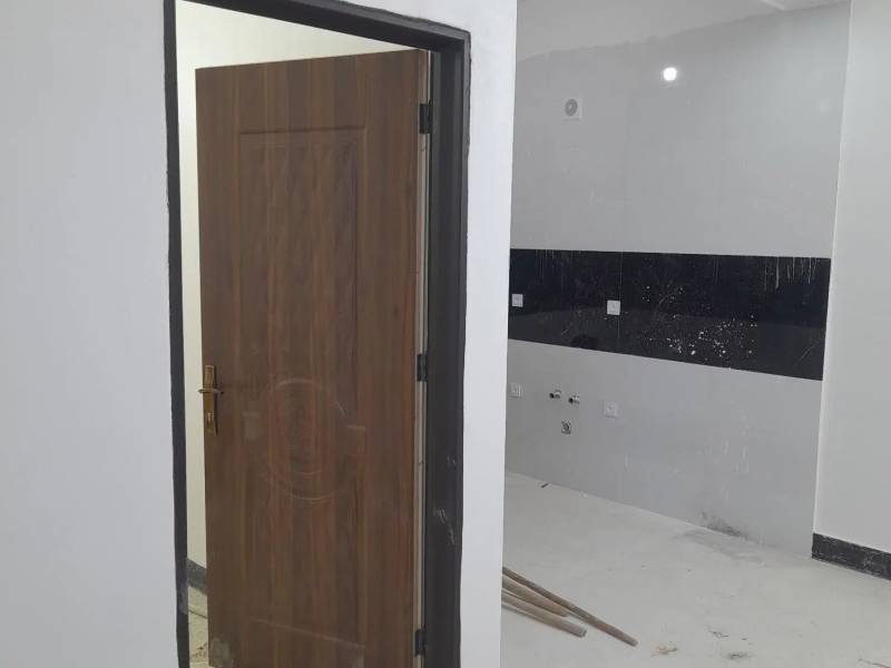                                             فروش خانه پشت قواره ۵۰ متری ۱ خوابه
                                                                                منزل ویلایی
                                        در امامزاده ابراهیم قم