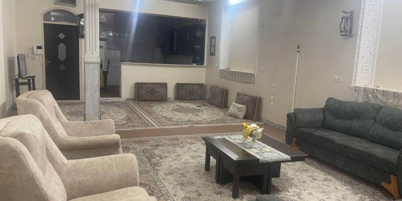                                             فروش خانه ویلایی ۲۷۸ متری ۲ خوابه در نیروگاه
                                                                                منزل ویلایی
                                        در نیروگاه قم