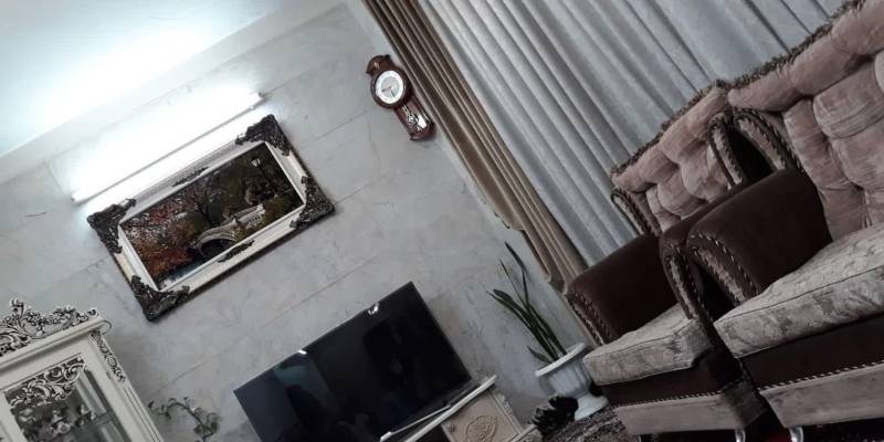                                             فروش خانه ویلایی 1_5طبقه ۶۱مترمربع
                                                                                منزل ویلایی
                                        در کیوانفر قم