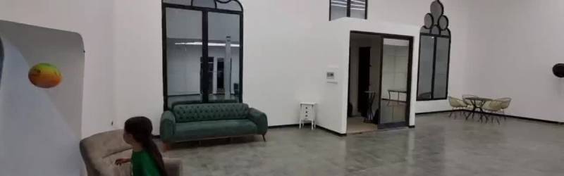                                             عمارت فروشی مناسب آتلیه و برگذاری مراسمات
                                                                                منزل ویلایی
                                        در آزادگان قم