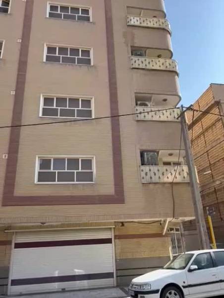                                             آپارتمان دوبر غرق درنور
                                                                                آپارتمان
                                        در  قم