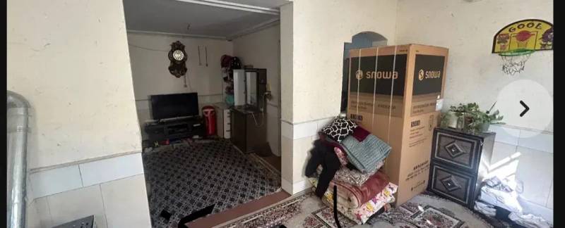                                             خونه دو طبقه
                                                                                منزل ویلایی
                                        در حاج زینل قم