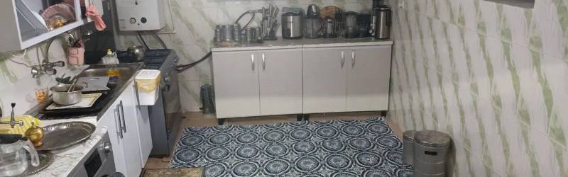                                             فروش یک واحدزیرزمین
                                                                                منزل ویلایی
                                        در شهرک امام حسین قم