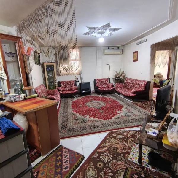                                             فروش خانه
                                                                                آپارتمان
                                        در  قم