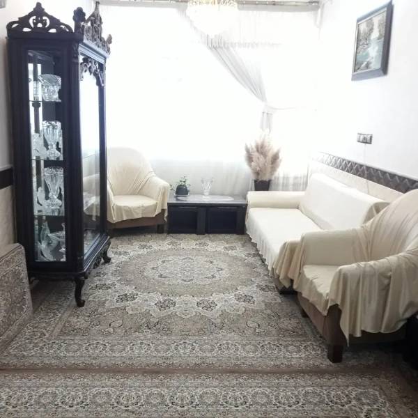                                             منزل ویلایی به متراژ  ۱۱۲ متر دربلوارامین
                                                                                منزل ویلایی
                                        در  قم