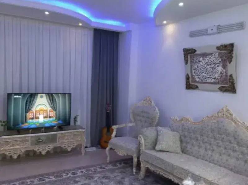                                             واحد ۹۲ متری نوساز
                                                                                آپارتمان
                                        در آذر (نکویی) قم