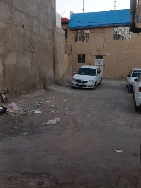                                             زمین _ زمین مسکونی _ ملک _ معاوضه
                                                                                زمین و باغ
                                        در باغ شازده قم