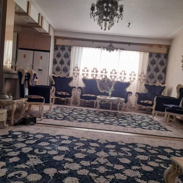                                             آپارتمان
                                                                                آپارتمان
                                        در کلهری قم