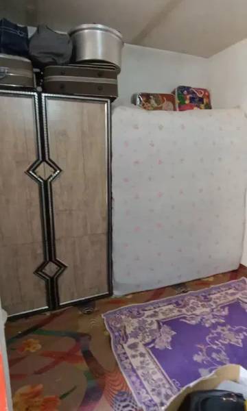                                            خانه دوطبقه کوچه 4متری
                                                                                منزل ویلایی
                                        در ولیعصر قم