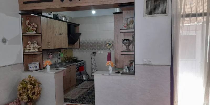                                             خانه ۳ طبقه
                                                                                منزل ویلایی
                                        در ولیعصر قم