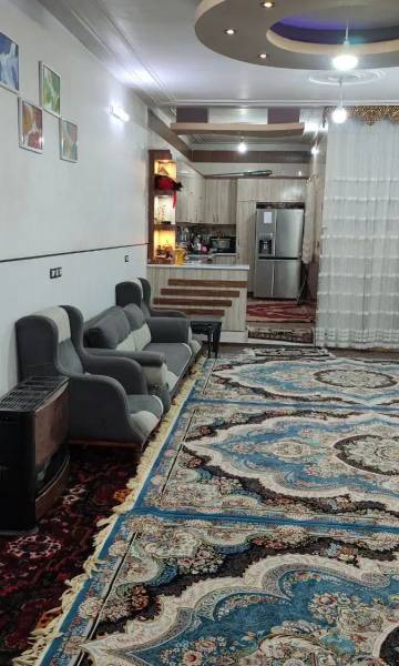                                             خانه مسکونی
                                                                                منزل ویلایی
                                        در ولیعصر قم