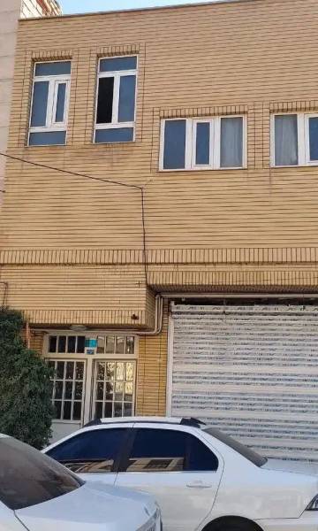                                             ویلایی  130متر
                                                                                منزل ویلایی
                                        در کلهری قم