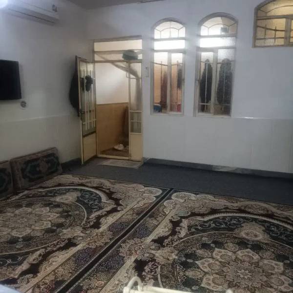 60متر دو طبقه همکف بالا شیخ آباد