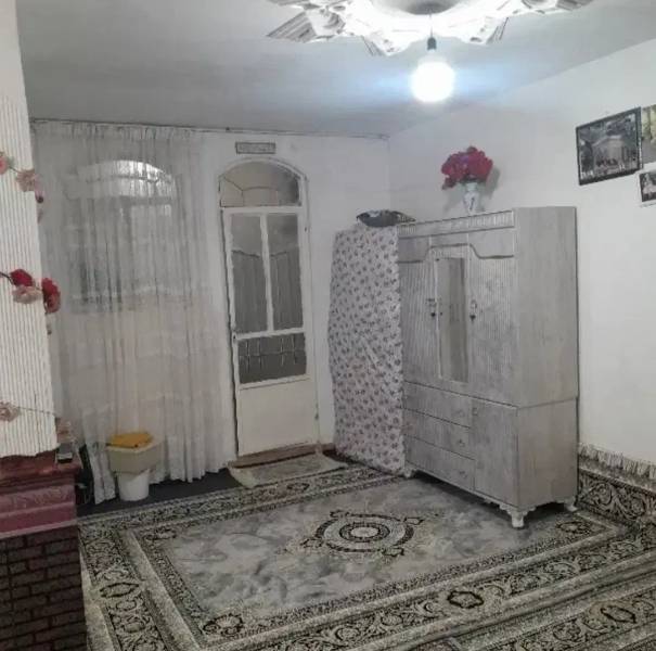 پشت قواره در شیخ آباد