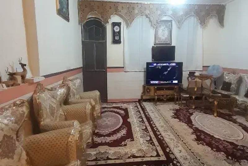                                             ویلایی دانیال
                                                                                منزل ویلایی
                                        در زنبیل آباد قم