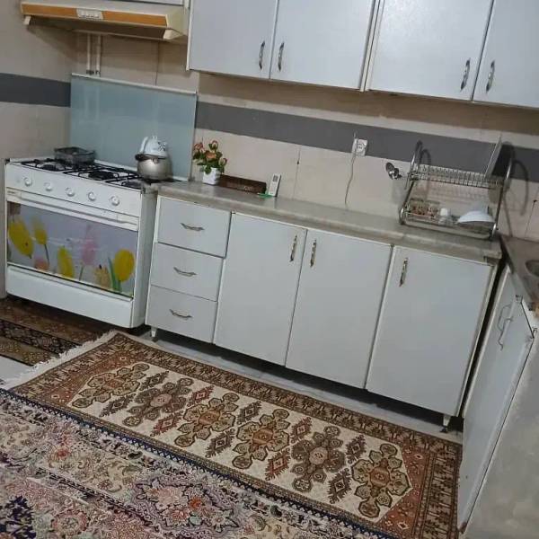                                             ویلایی دوطبقه ۱۱۰متر
                                                                                منزل ویلایی
                                        در حاج زینل قم