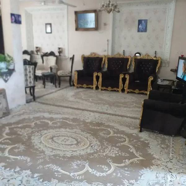                                             منزل ویلای 153متردونبش دوطبقه مجزا
                                                                                منزل ویلایی
                                        در دروازه ری قم