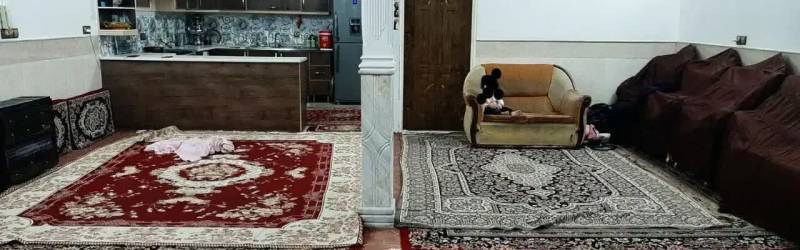                                             منزل همکف بالا 2طبقه
                                                                                منزل ویلایی
                                        در آذر (نکویی) قم