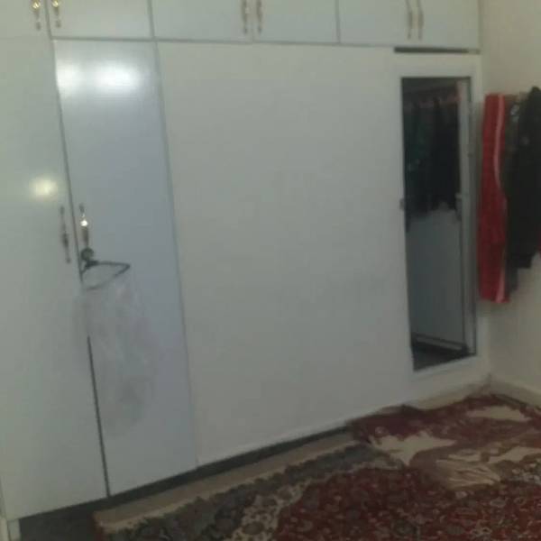                                             خونه  فروشی
                                                                                منزل ویلایی
                                        در تعویض پلاک قم