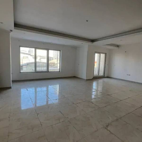 اپارتمان صفر کلید نخورده در شریفی
