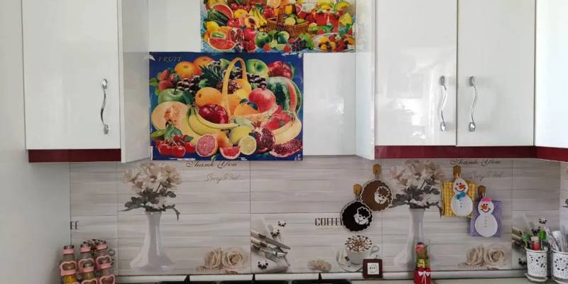                                             فروش منزل
                                                                                منزل ویلایی
                                        در سراجه (۱۵ خرداد) قم