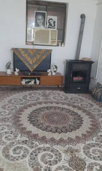                                             منزل فروشی
                                                                                منزل ویلایی
                                        در  بابلسر
