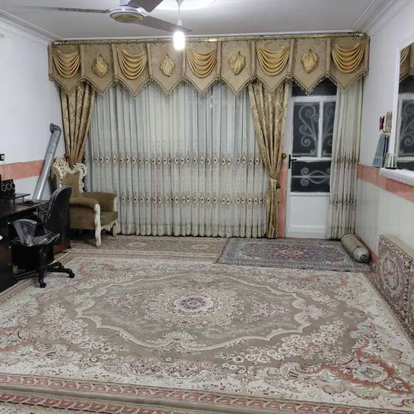                                             خانه دو طبقه جمکران
                                                                                منزل ویلایی
                                        در جمکران قم