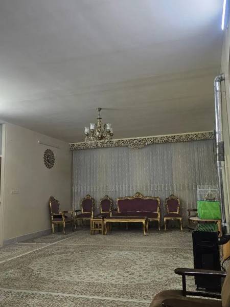                                             منزل ویلایی ۲۰۰ متری ۲ طبقه شمالی
                                                                                منزل ویلایی
                                        در زنبیل آباد قم
