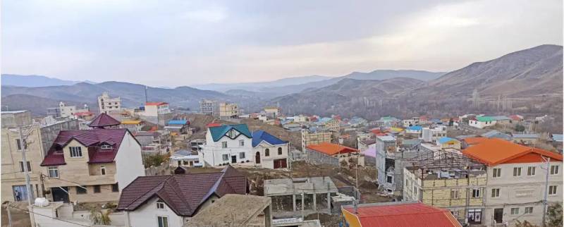 زمین ۲۰۳متری با پروانه ساخت در شهر زیبای قاهان