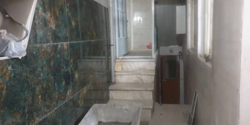                                             خانه ۱۱۰ متری پامنار
                                                                                زمین و باغ
                                        در پامنار قم