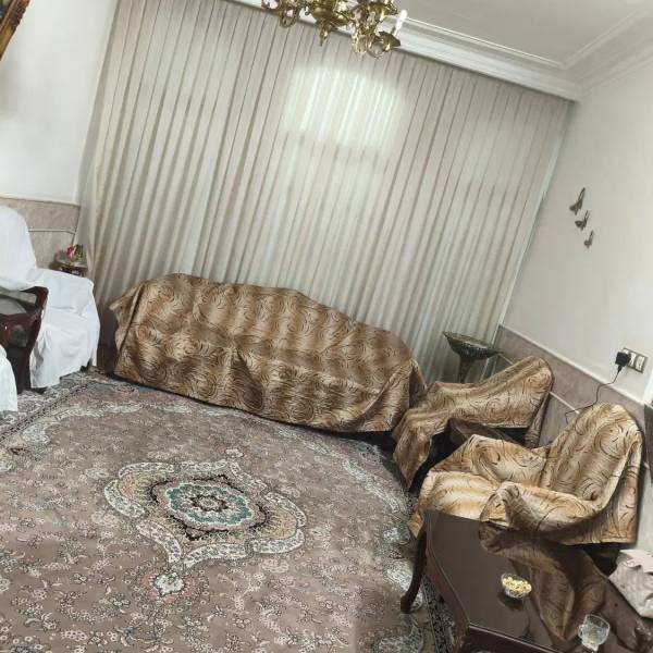 ملک جنوبی دو طبقه